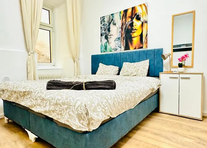 5br Only 10-min Walk To Matzleinsdorfer Platz * فيينا