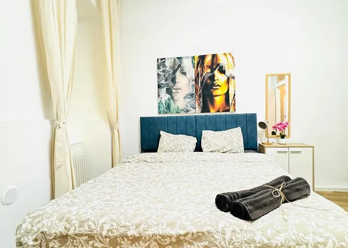 5br Only 10-min Walk To Matzleinsdorfer Platz فيينا