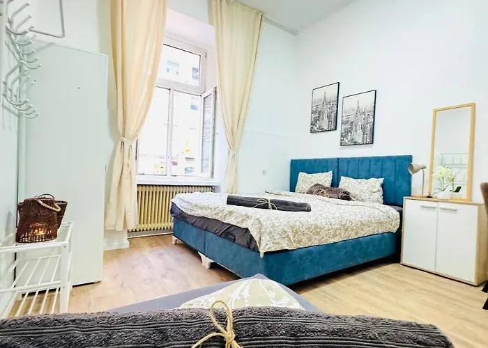 5br Only 10-min Walk To Matzleinsdorfer Platz شقة