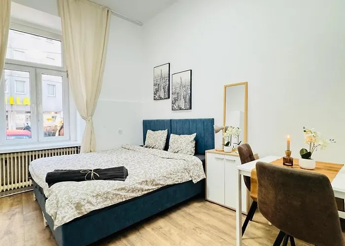 Daire 5br Only 10-min Walk To Matzleinsdorfer Platz Viyana
