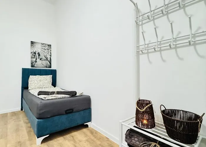 5br Only 10-min Walk To Matzleinsdorfer Platz شقة