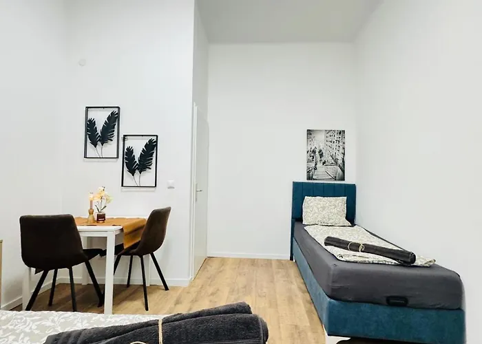 5br Only 10-min Walk To Matzleinsdorfer Platz Daire