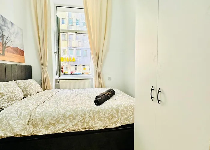 شقة 5br Only 10-min Walk To Matzleinsdorfer Platz *