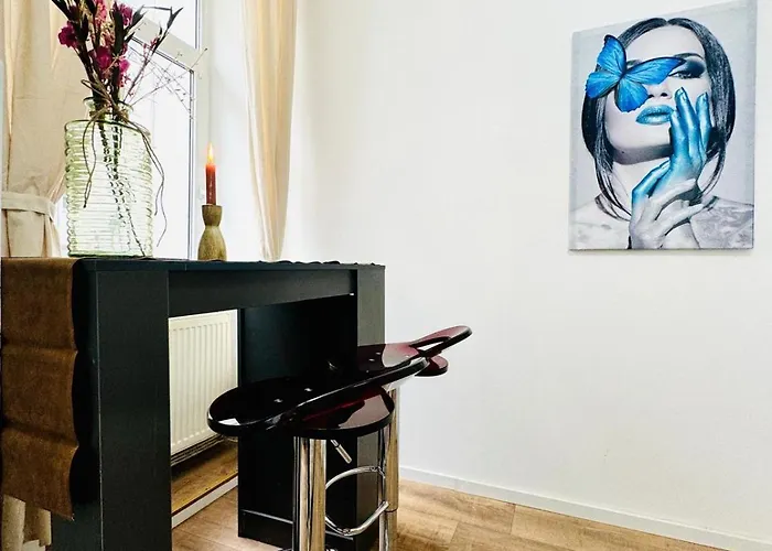 شقة 5br Only 10-min Walk To Matzleinsdorfer Platz *