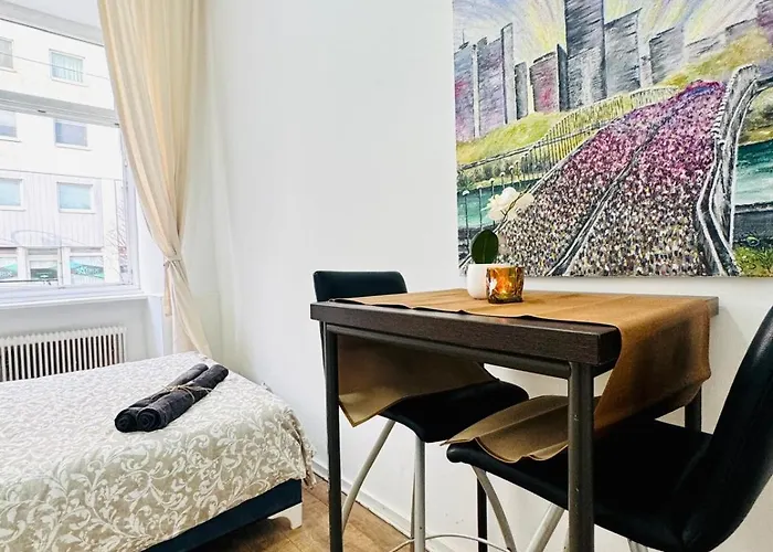 شقة 5br Only 10-min Walk To Matzleinsdorfer Platz *