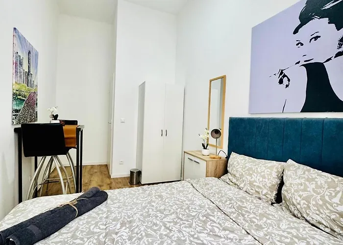 5br Only 10-min Walk To Matzleinsdorfer Platz