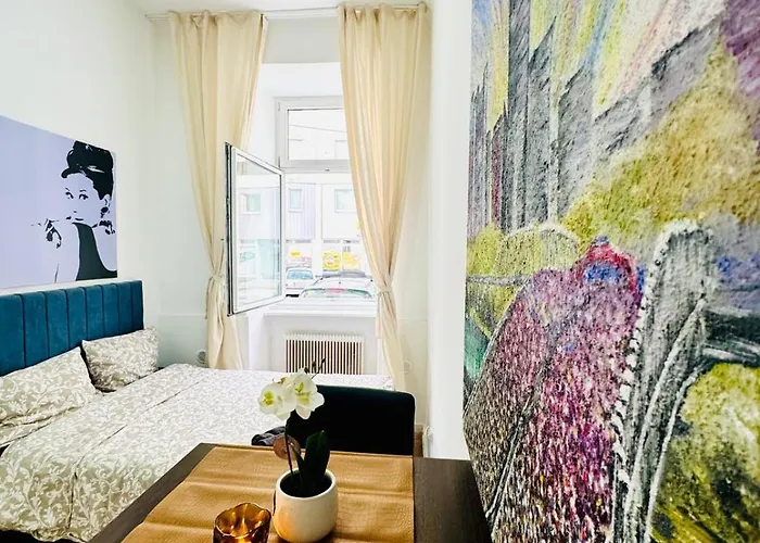 5br Only 10-min Walk To Matzleinsdorfer Platz * فيينا